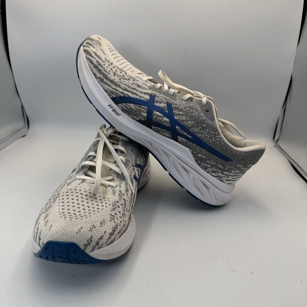 Asics Dynablast 2 Mens Size 11.5 Gray White Blue Athletic Running Shoes Sneakers